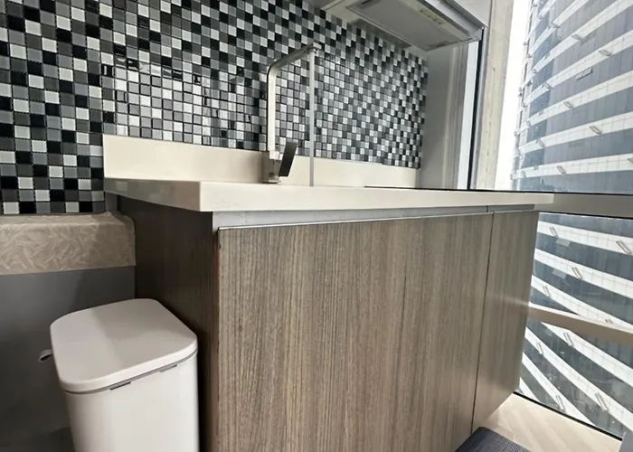 Modern Chic 2br With Panoramic Golf View In Bgc Apartment Manila