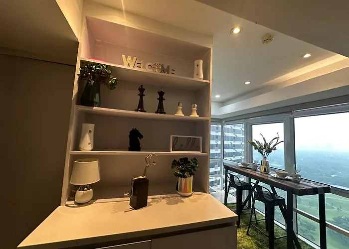 Modern Chic 2br With Panoramic Golf View In Bgc Manila