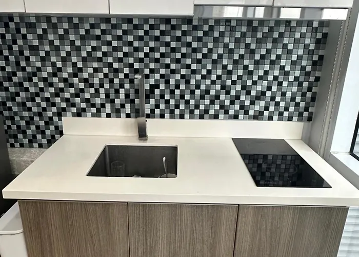 Apartment Modern Chic 2br With Panoramic Golf View In Bgc Manila