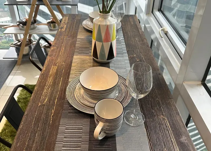 Modern Chic 2br With Panoramic Golf View In Bgc * Manila